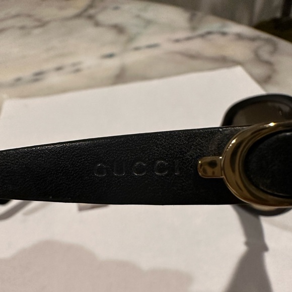 Gucci Sunglasses - Picture 7 of 15